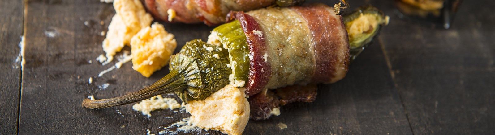 fülstölt sajttal töltött Jalapeno Poppers recept-okosgrill