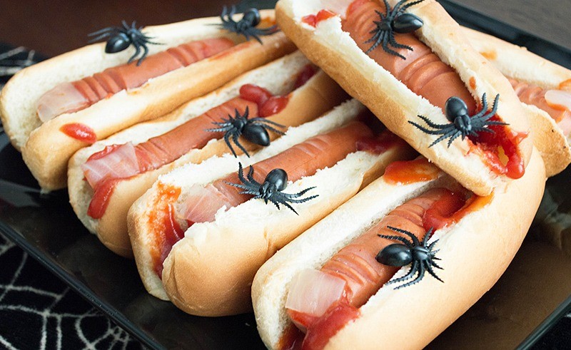virsli ujjak hot dog halloween recept okosgrill